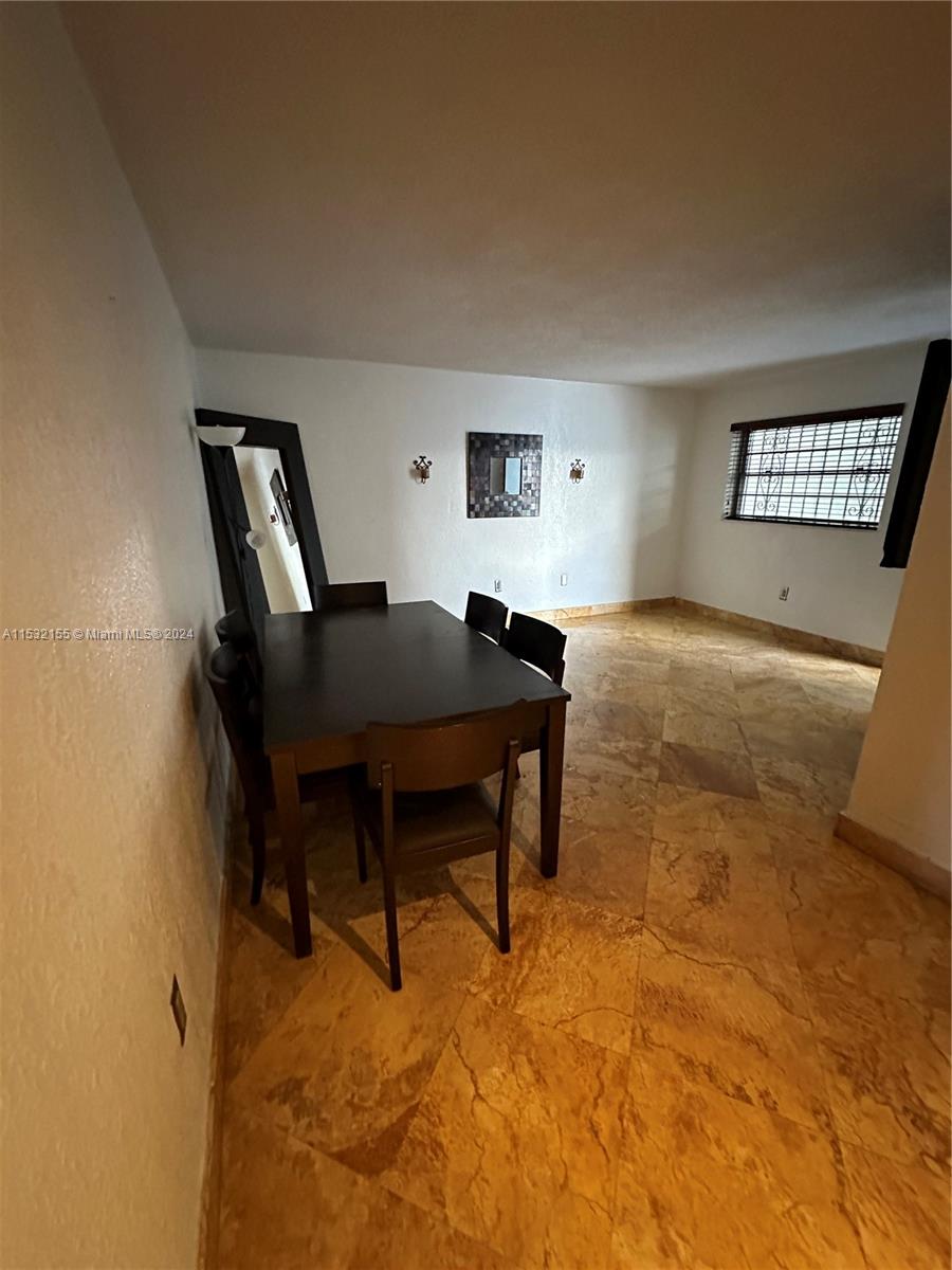 GROVE GARDENS CONDO - Residential