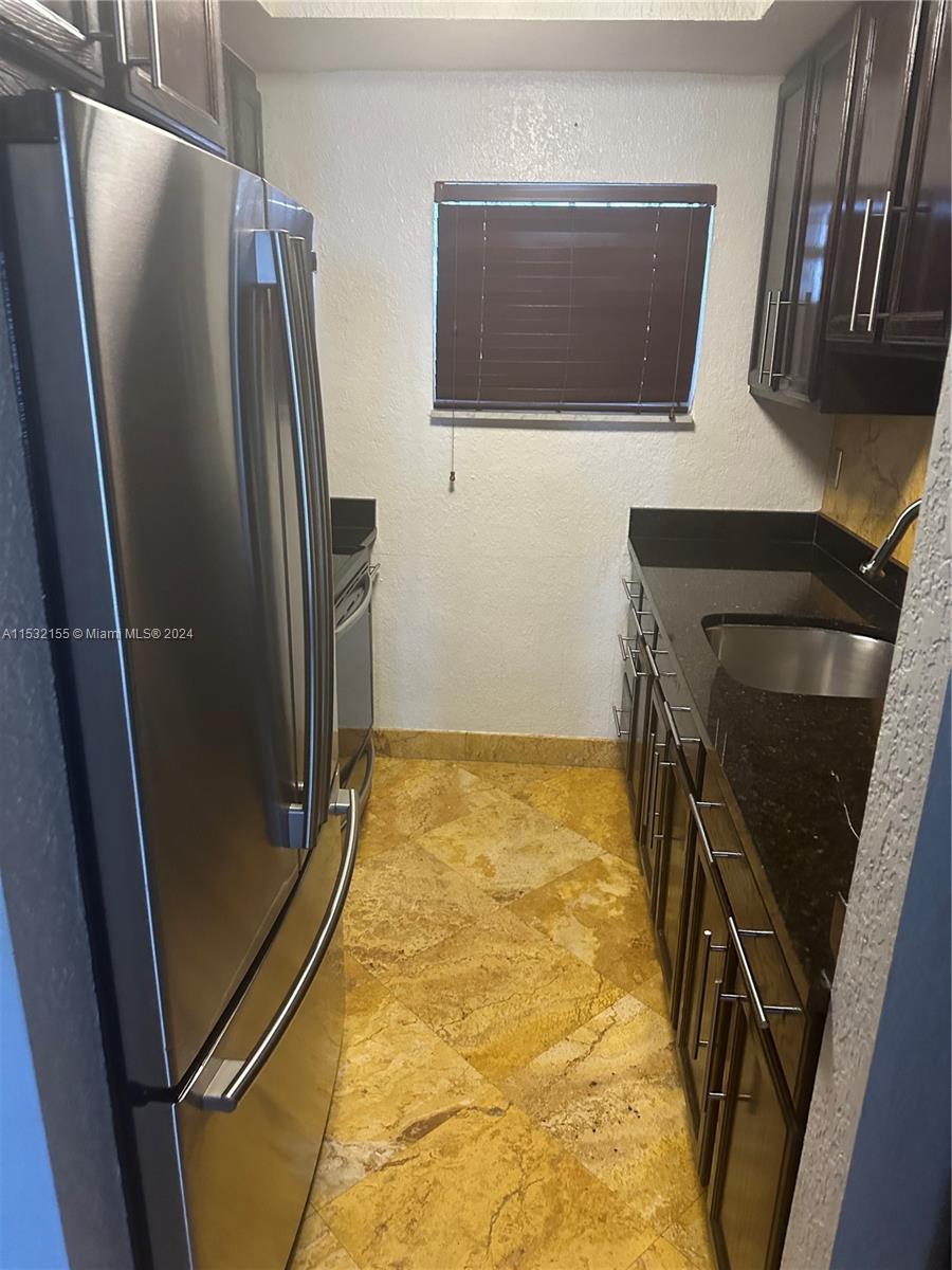 GROVE GARDENS CONDO - Residential