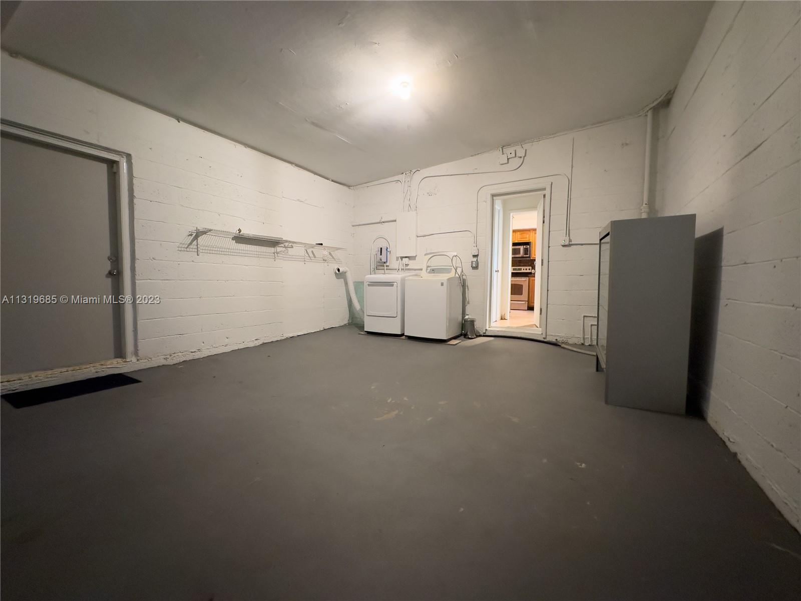 NORTH BAY ISLAND - Residential Lease