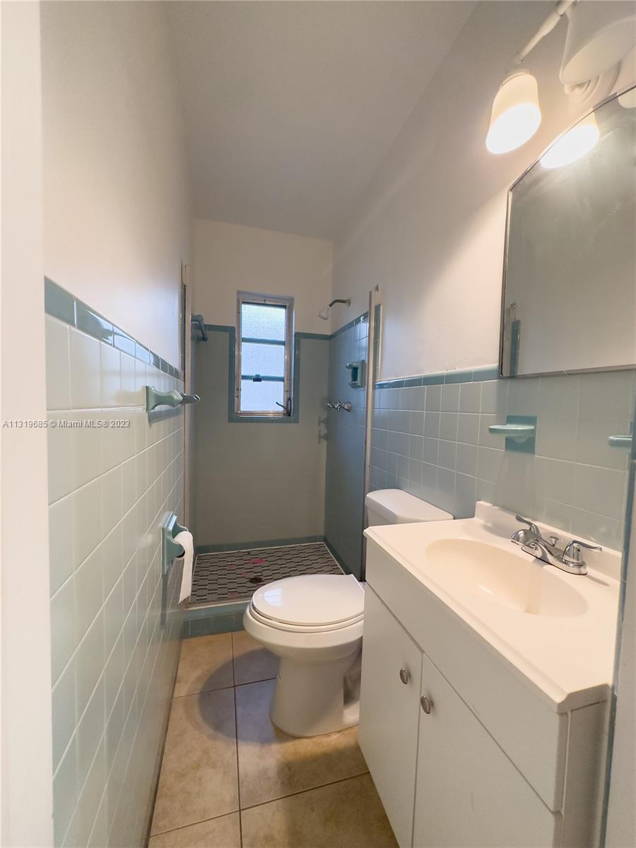 NORTH BAY ISLAND - Residential Lease