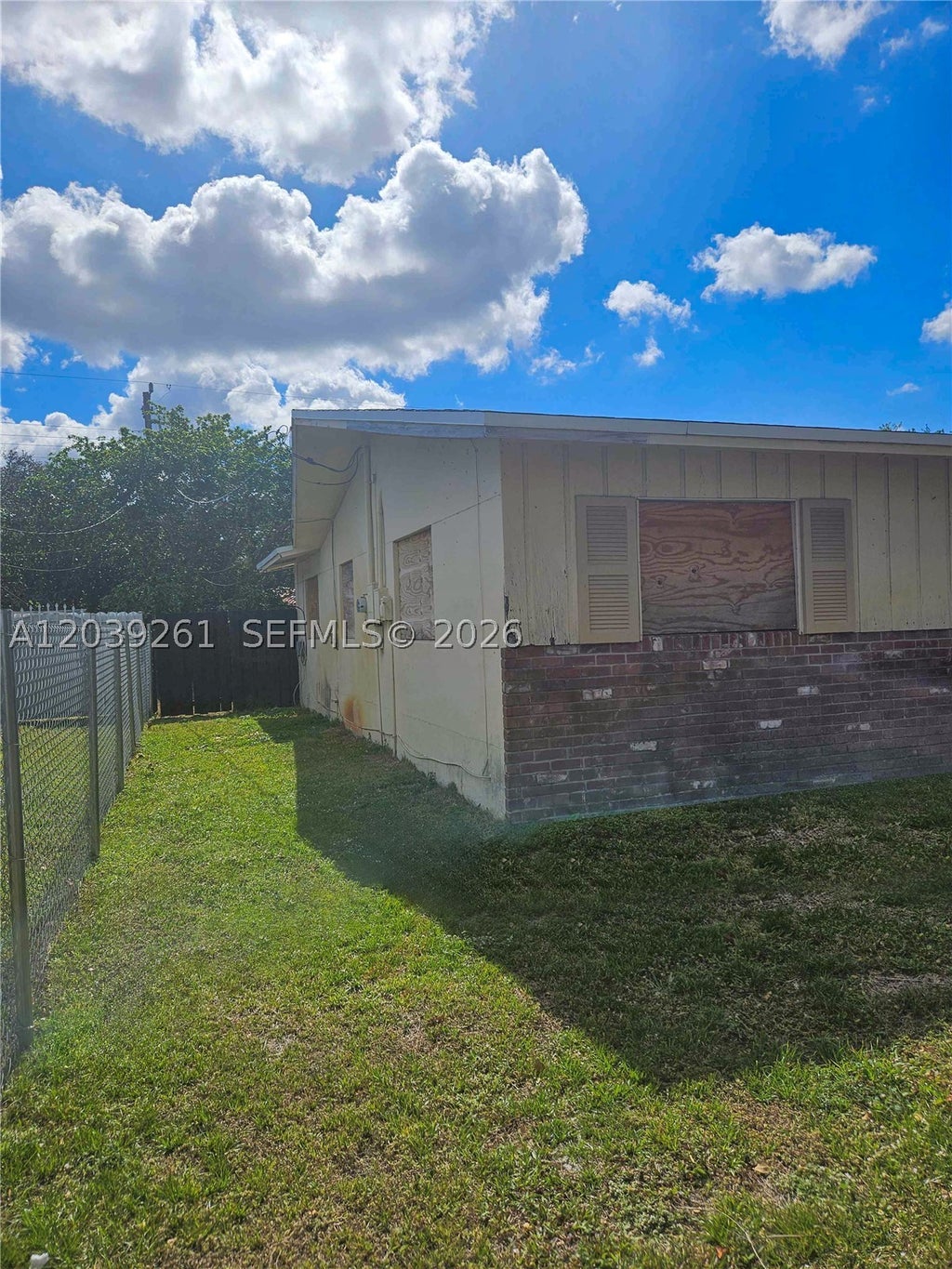 Photo of 4506 Taft St, Hollywood, FL 33021 (MLS # A12039261)