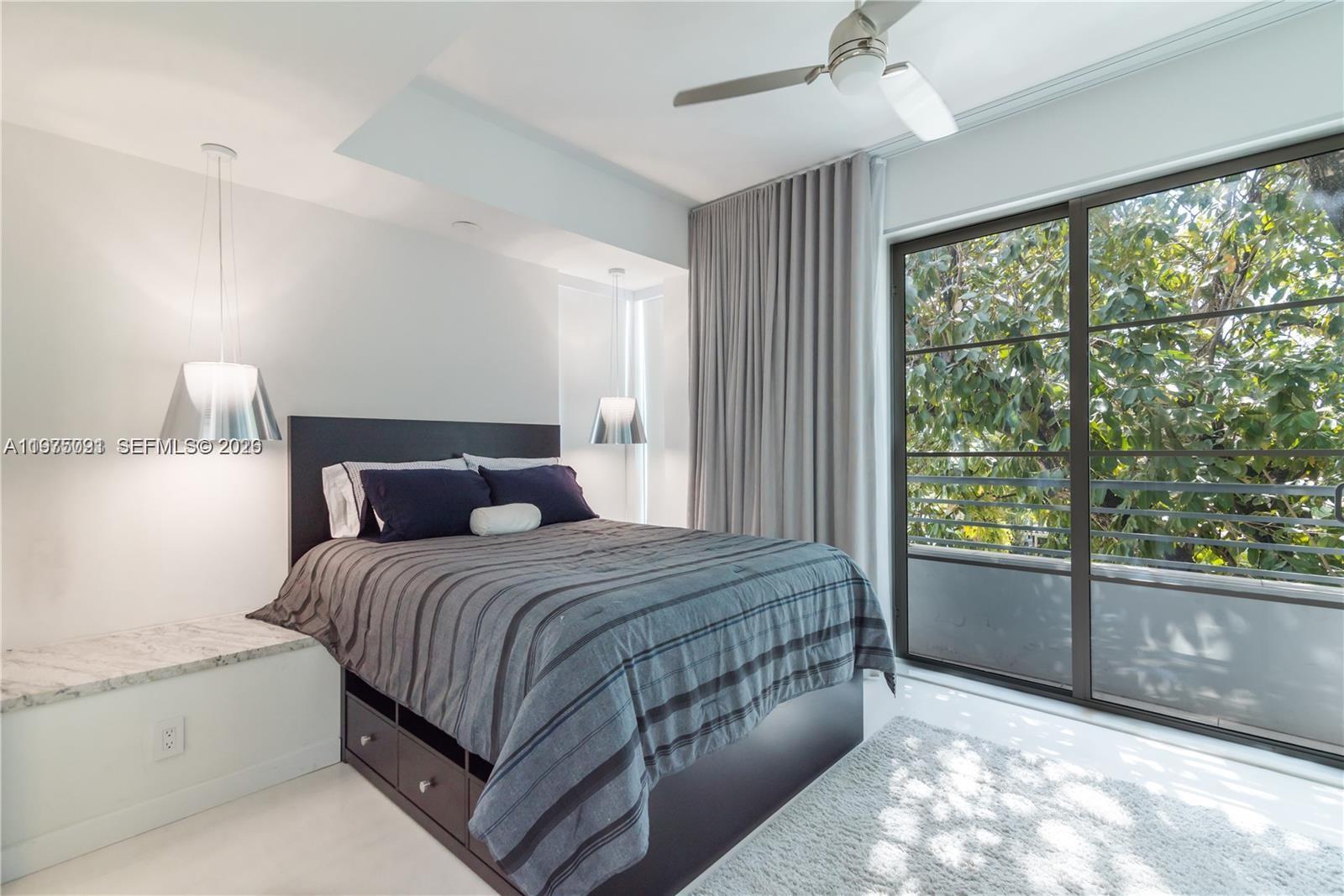 MICHIGAN PLACE CONDO - Residential Lease