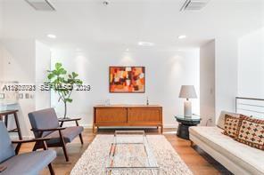 MICHIGAN PLACE CONDO - Residential Lease