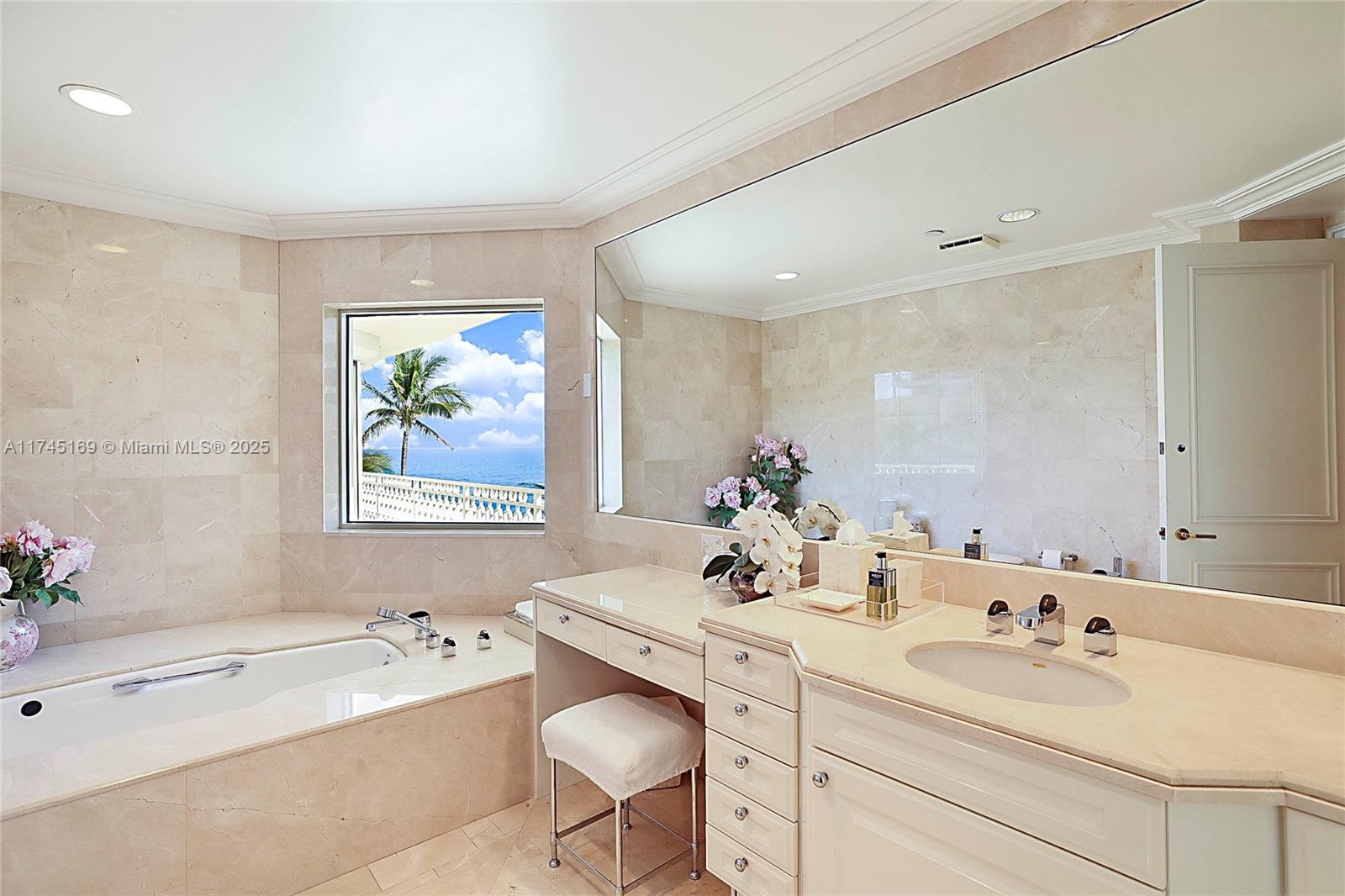 CLARIDGE JUPITER ISLAND C - Residential