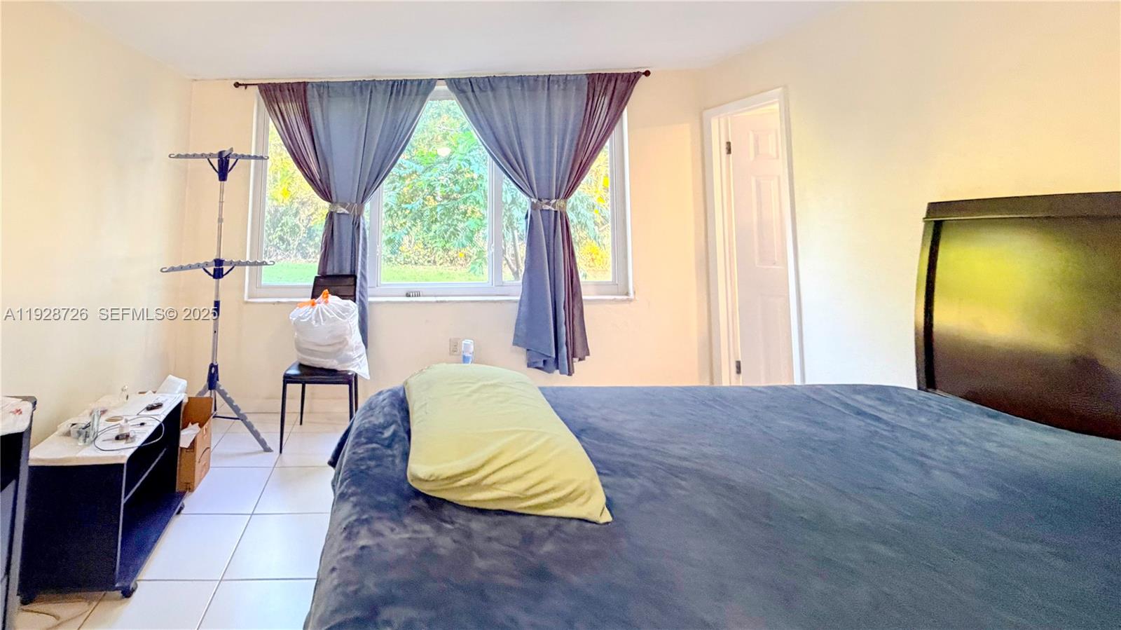 ROLLING GREEN CONDO H - Residential