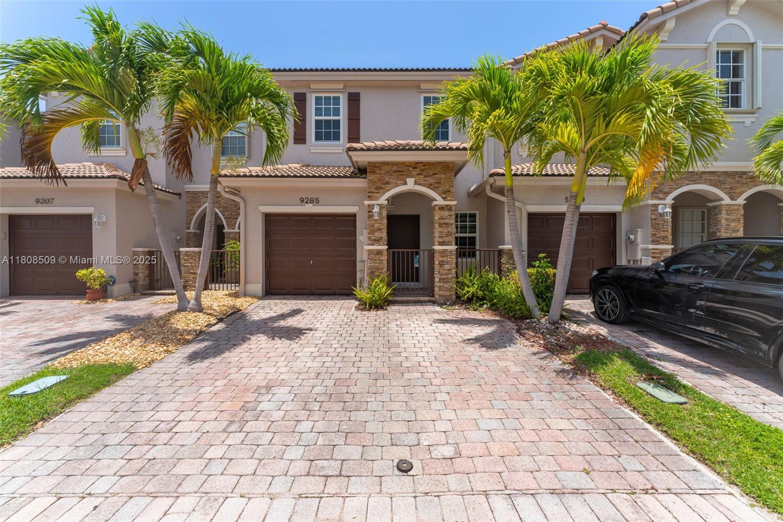 Property for Sale at 9285 Sw 220th Ter, Cutler Bay, Miami-Dade County, Florida - Bedrooms: 4 
Bathrooms: 3  - $450,000