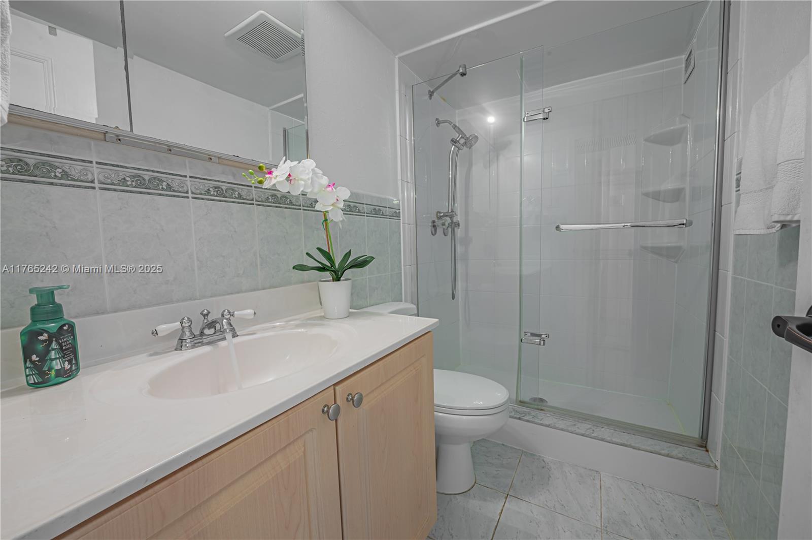 PARKER PLAZA CONDO ESTATE - Residential