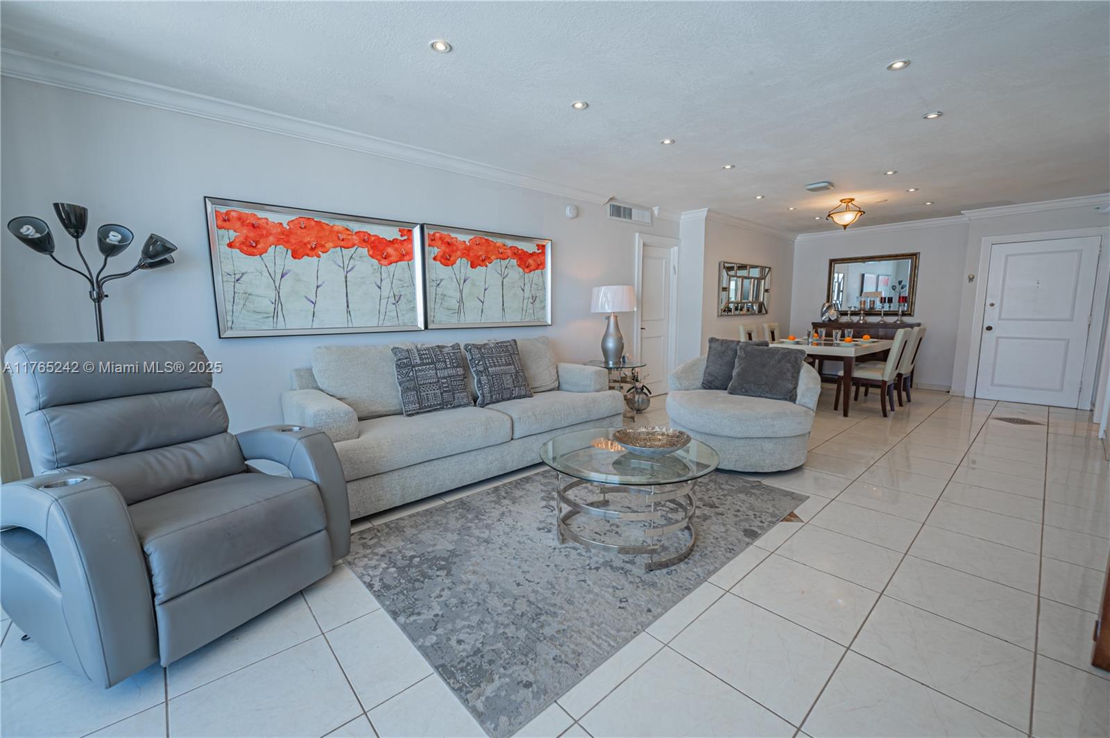 PARKER PLAZA CONDO ESTATE - Residential