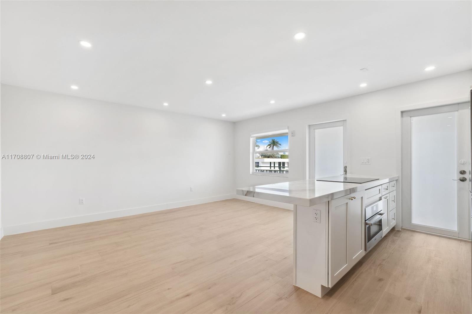 363 WASHINGTON AVE CONDO - Residential