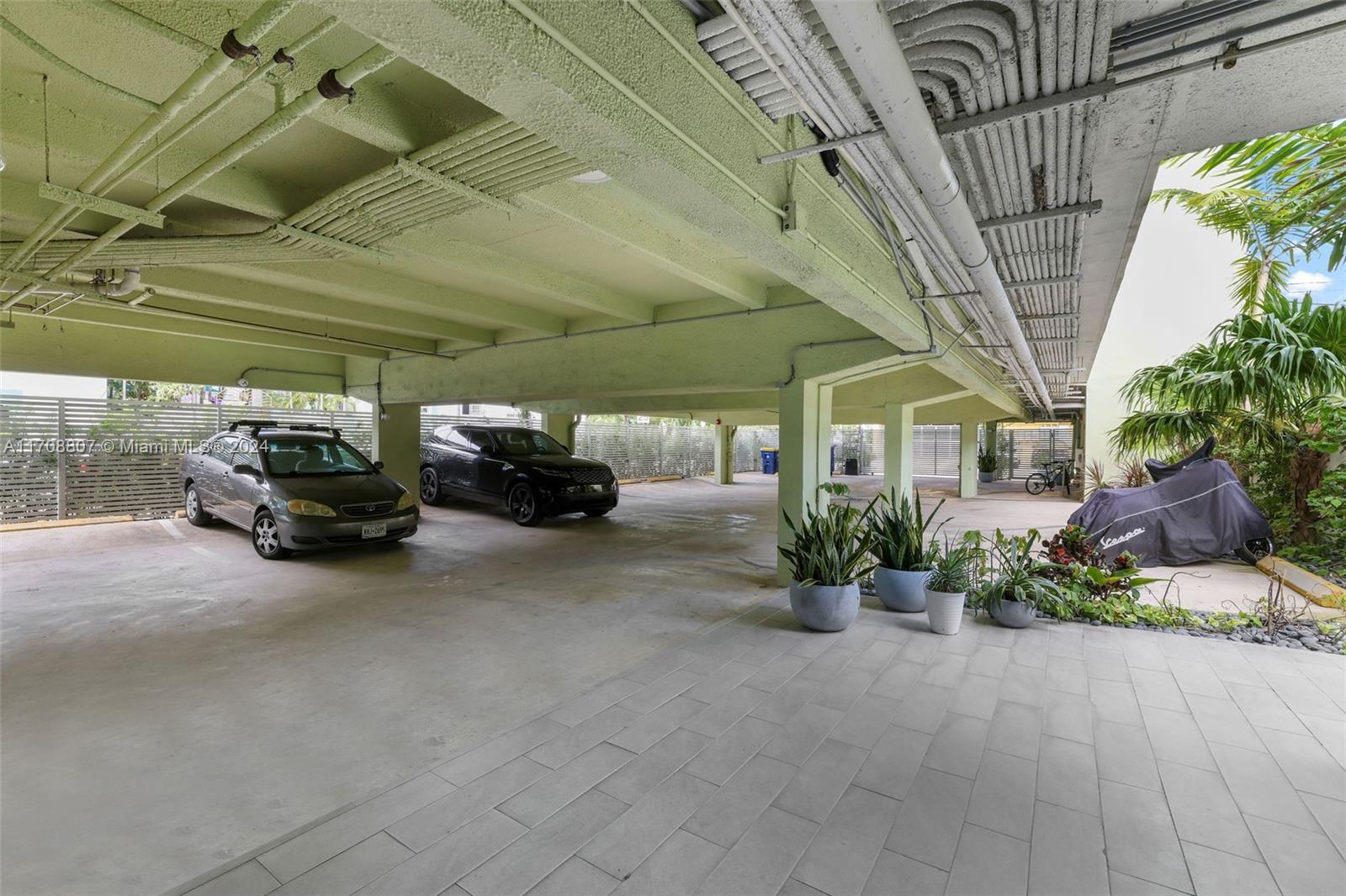 363 WASHINGTON AVE CONDO - Residential