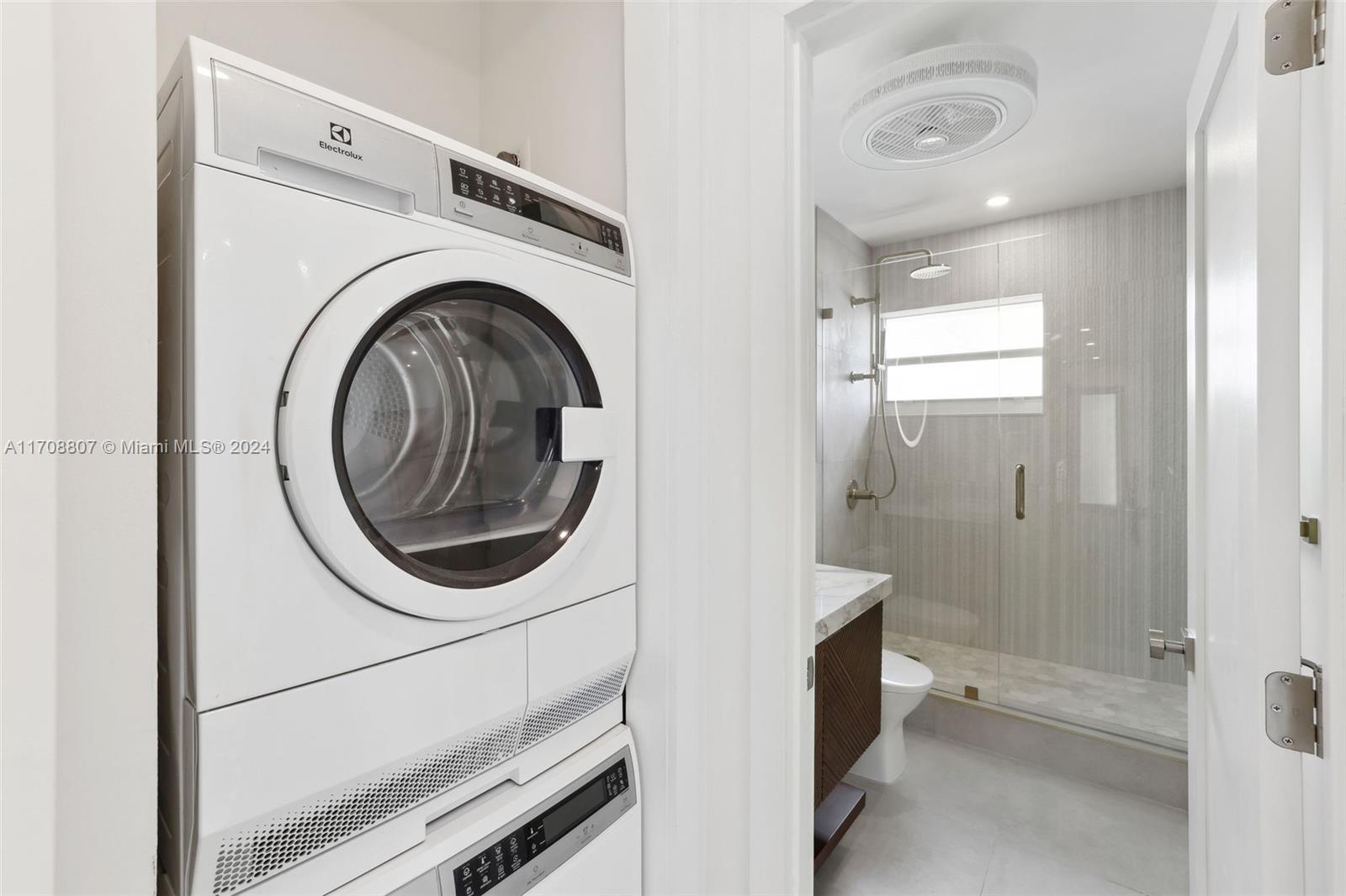 363 WASHINGTON AVE CONDO - Residential