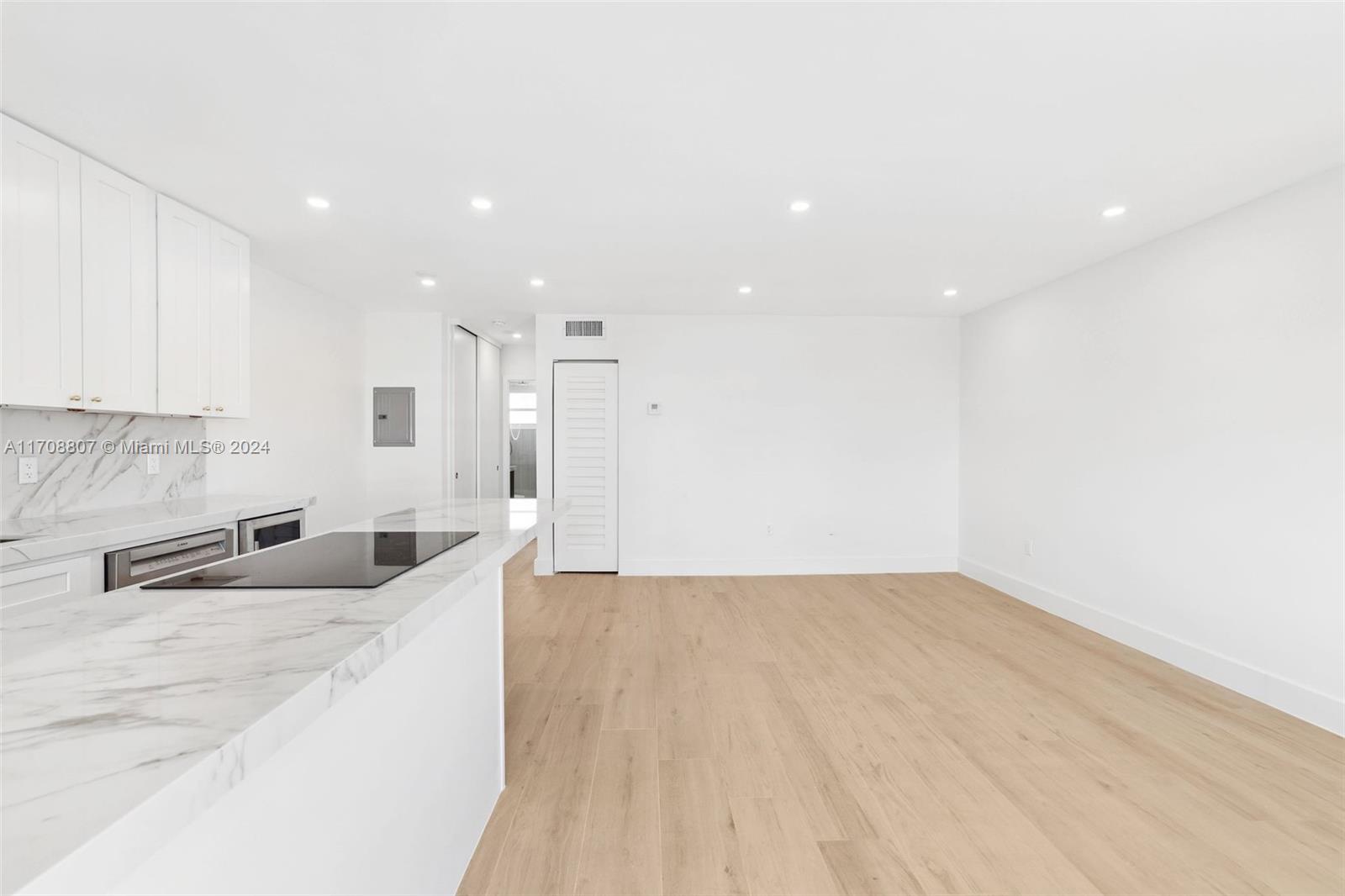 363 WASHINGTON AVE CONDO - Residential