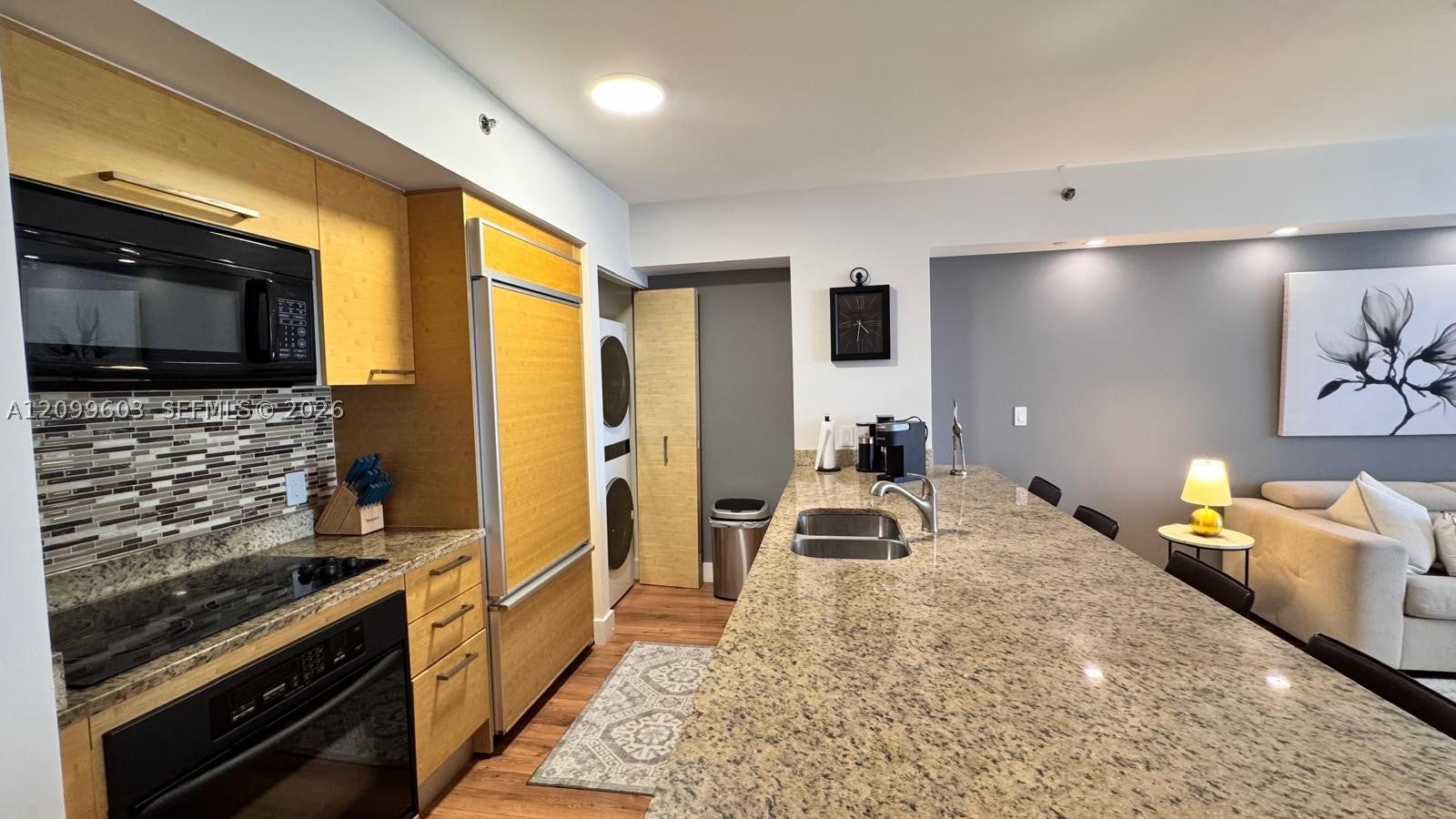 1830 S Ocean Dr (avail till Dec 10,2026) 2209