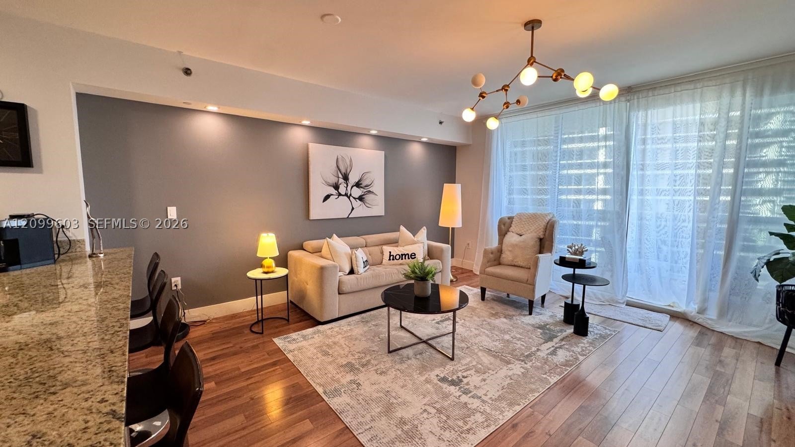 1830 S Ocean Dr (avail till Dec 10,2026) 2209