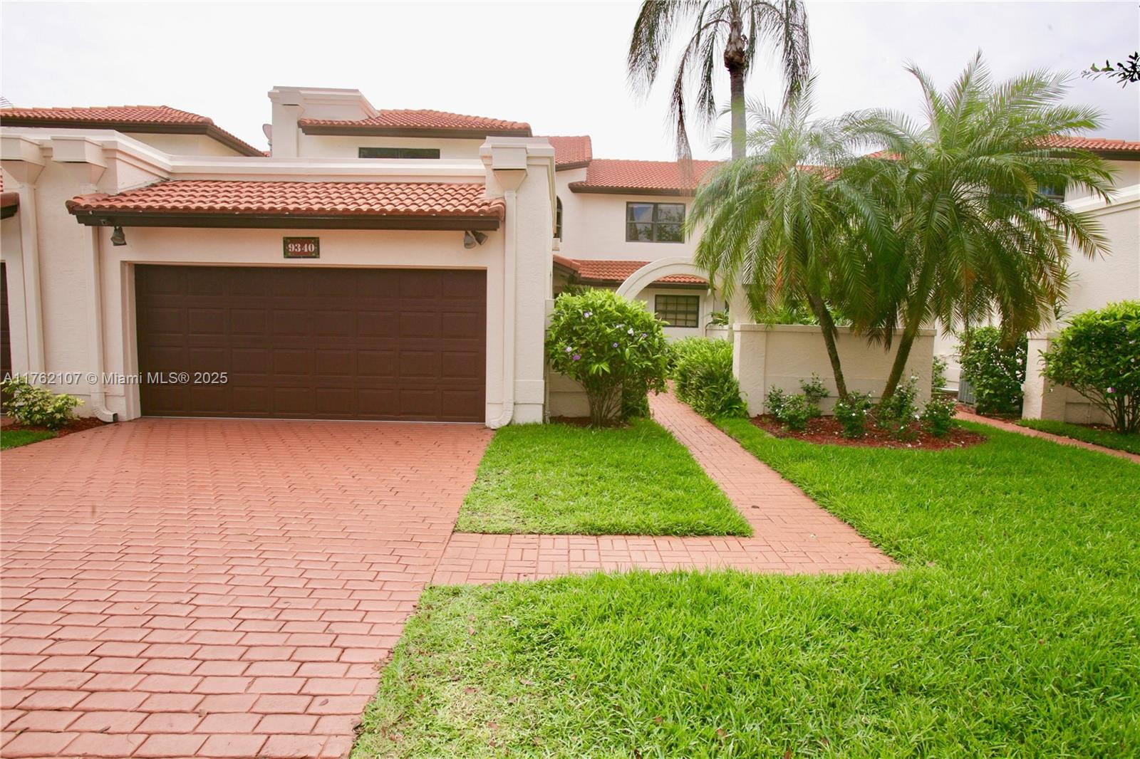 Rental Property at 9340 Nw 50th Doral Cir 9340, Doral, Miami-Dade County, Florida - Bedrooms: 3 
Bathrooms: 3  - $4,500 MO.