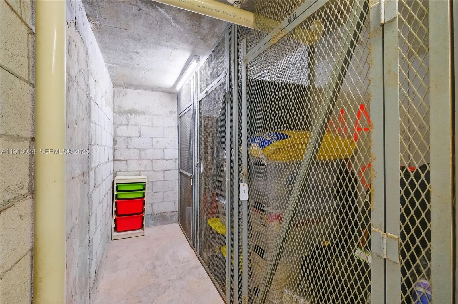 KEY COLONY NO 4 CONDO - Residential