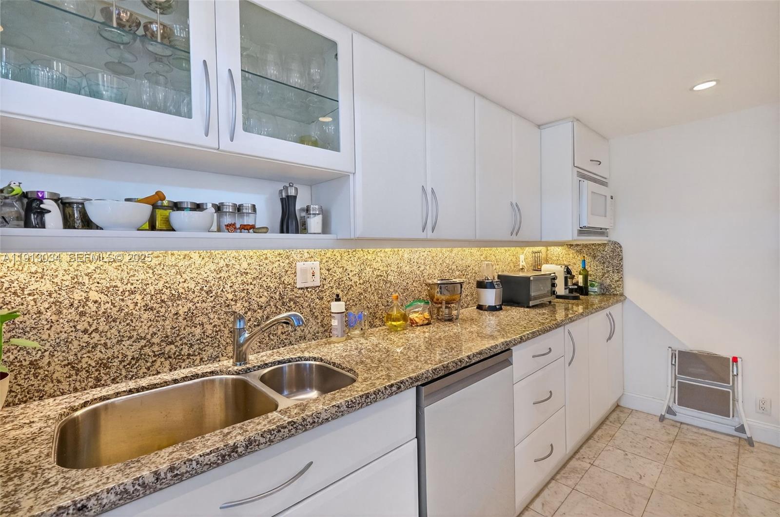 KEY COLONY NO 4 CONDO - Residential