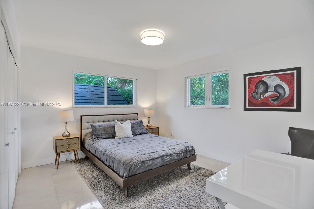 CORAL BAY SEC A AMD PL - Residential Lease