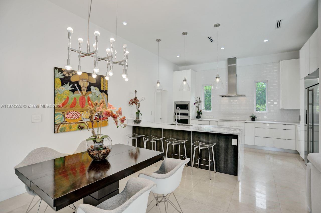 CORAL BAY SEC A AMD PL - Residential Lease