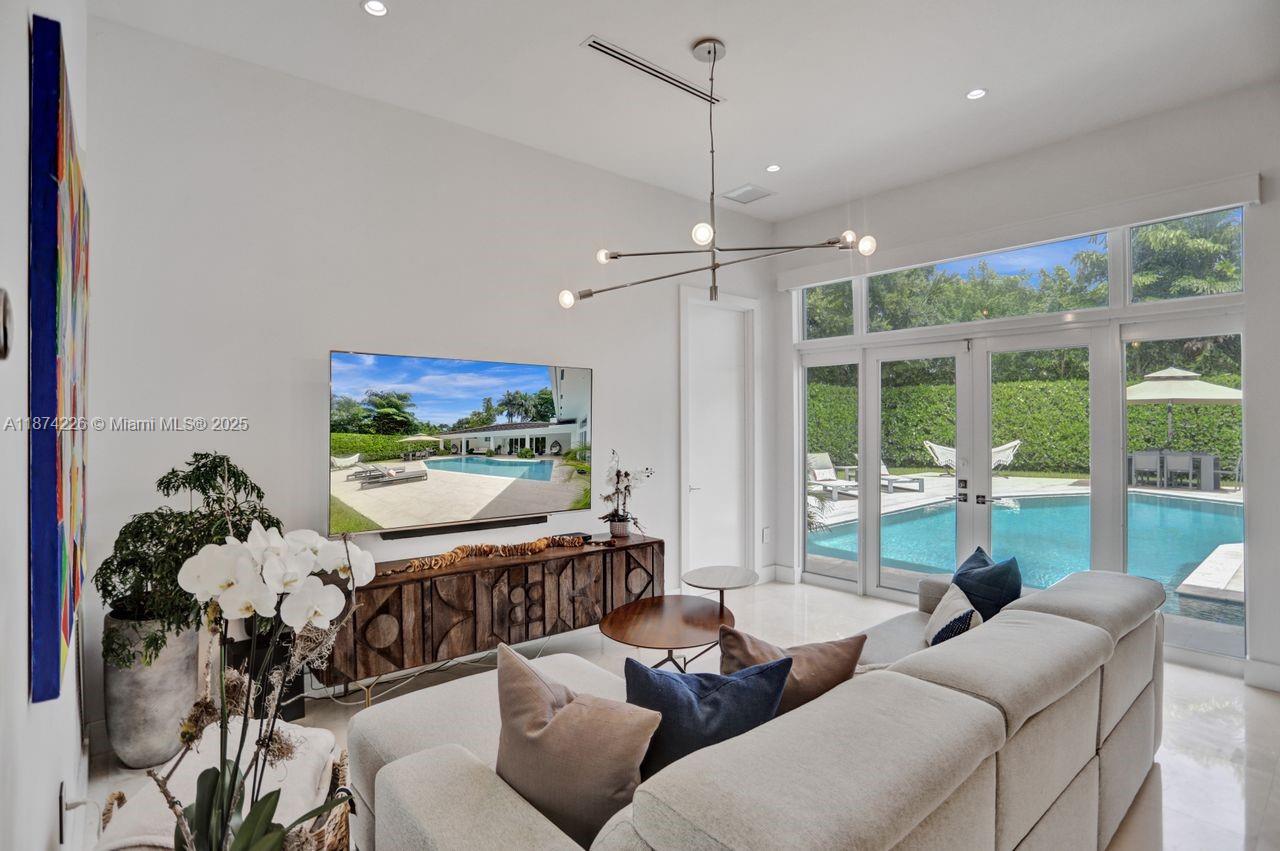 CORAL BAY SEC A AMD PL - Residential Lease