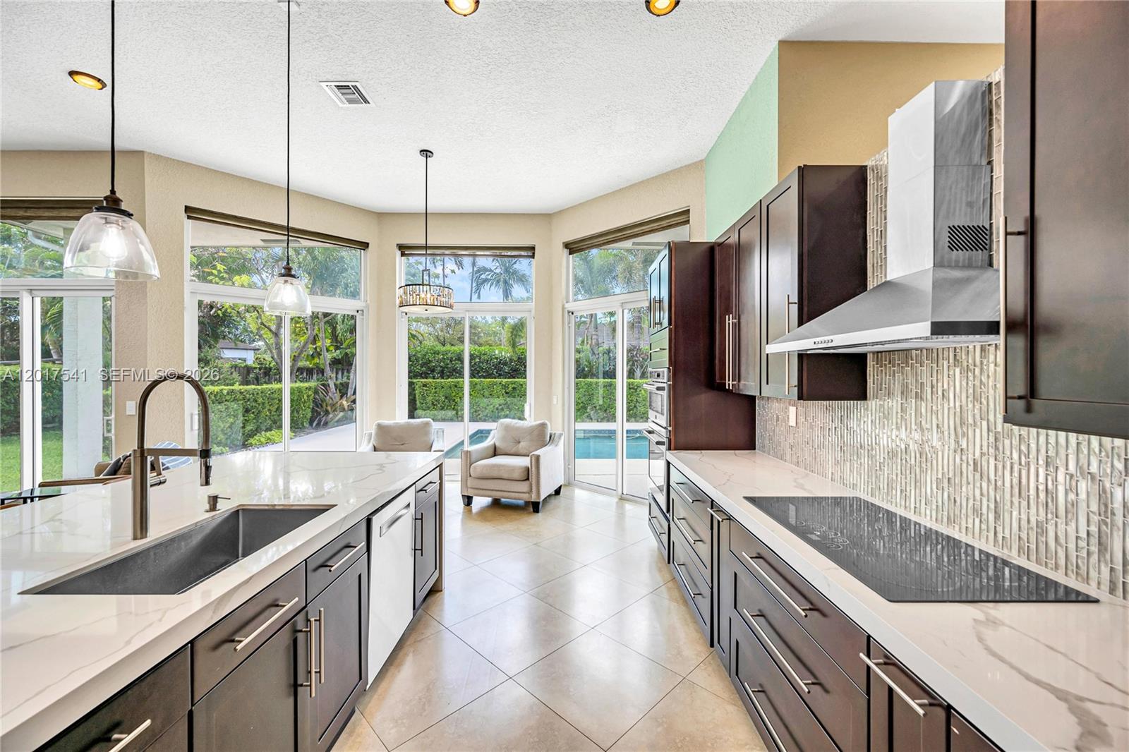 Cutler Country Groves - Residential