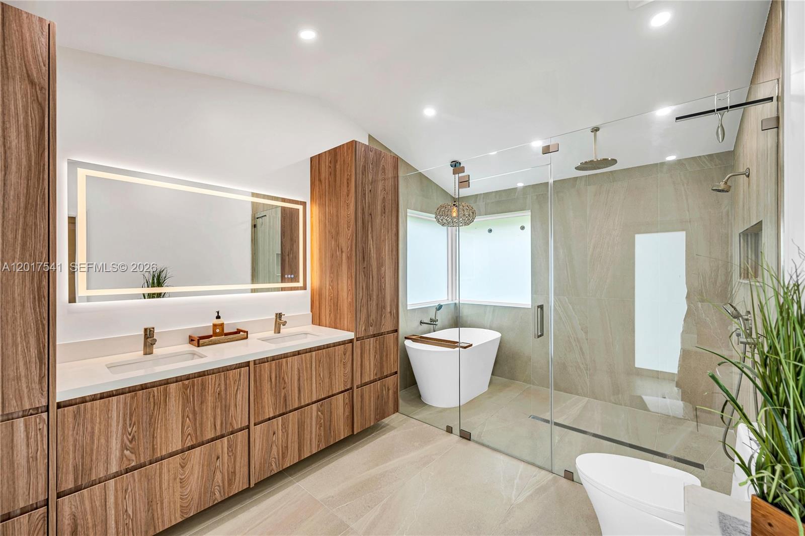 Cutler Country Groves - Residential