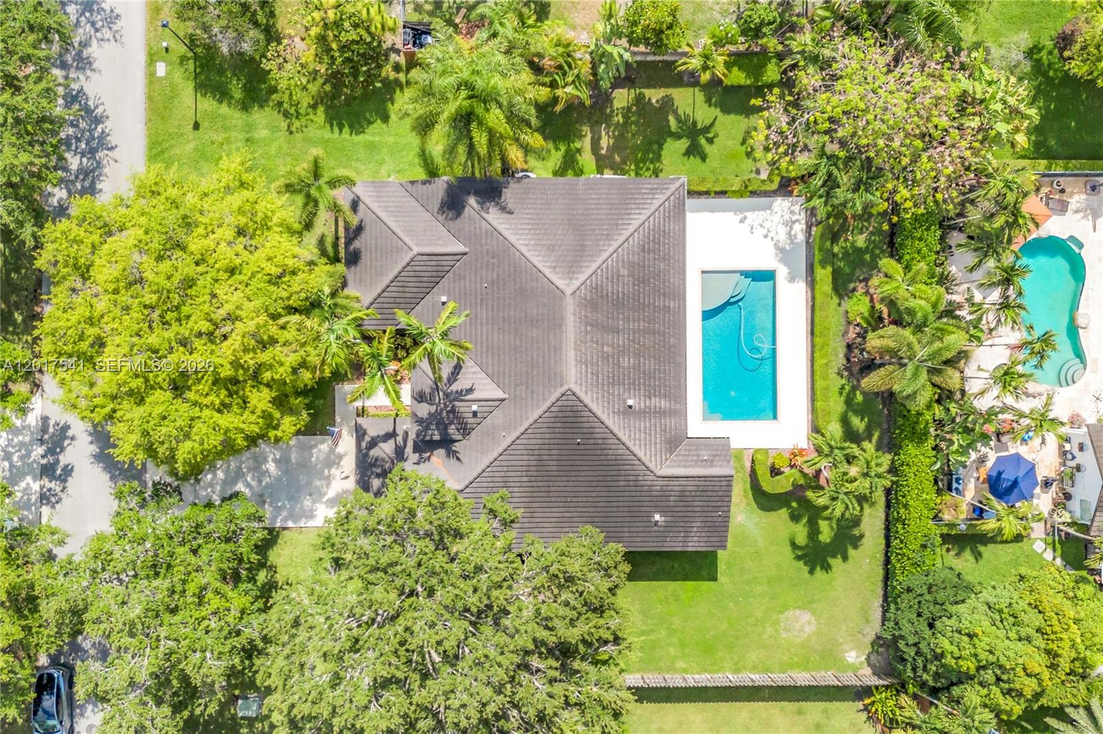 Cutler Country Groves - Residential