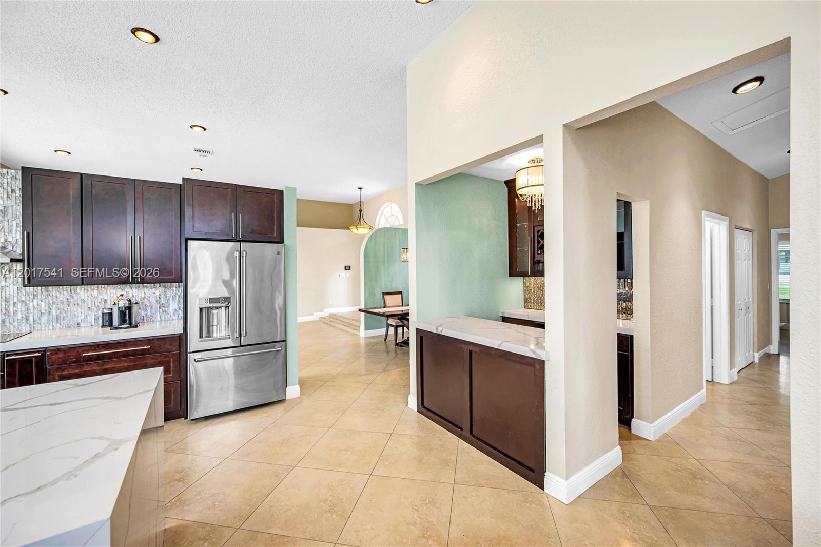 Cutler Country Groves - Residential