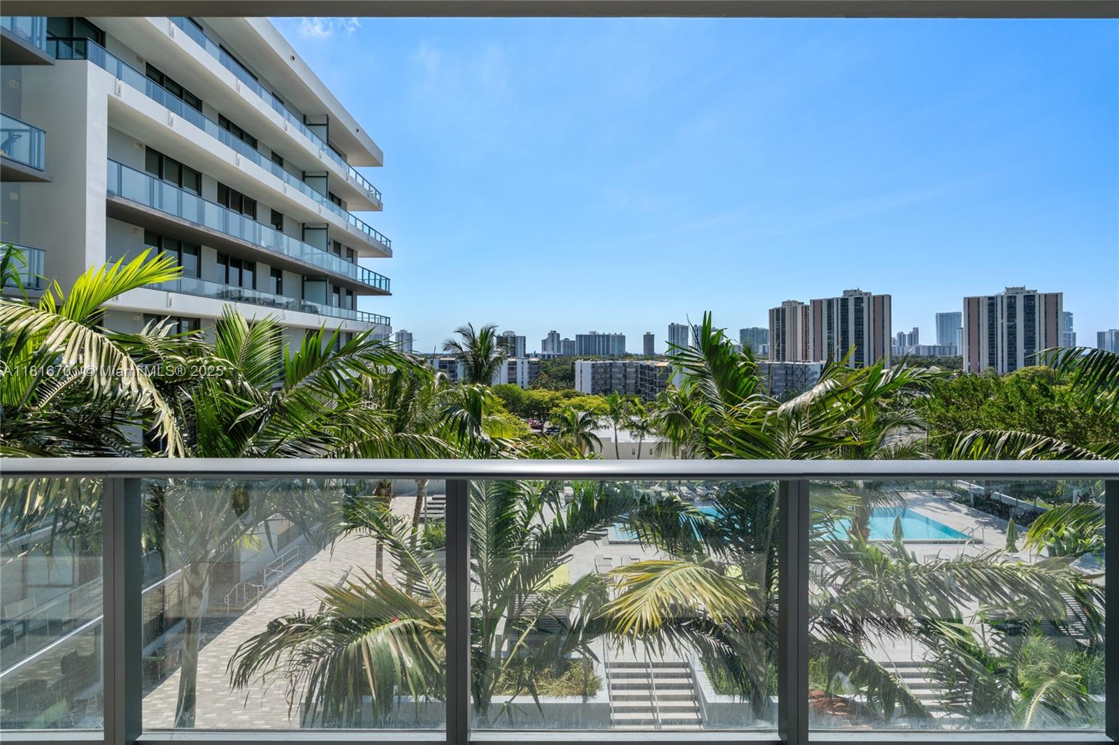 AVENTURA PARKSQUARE - Residential Lease