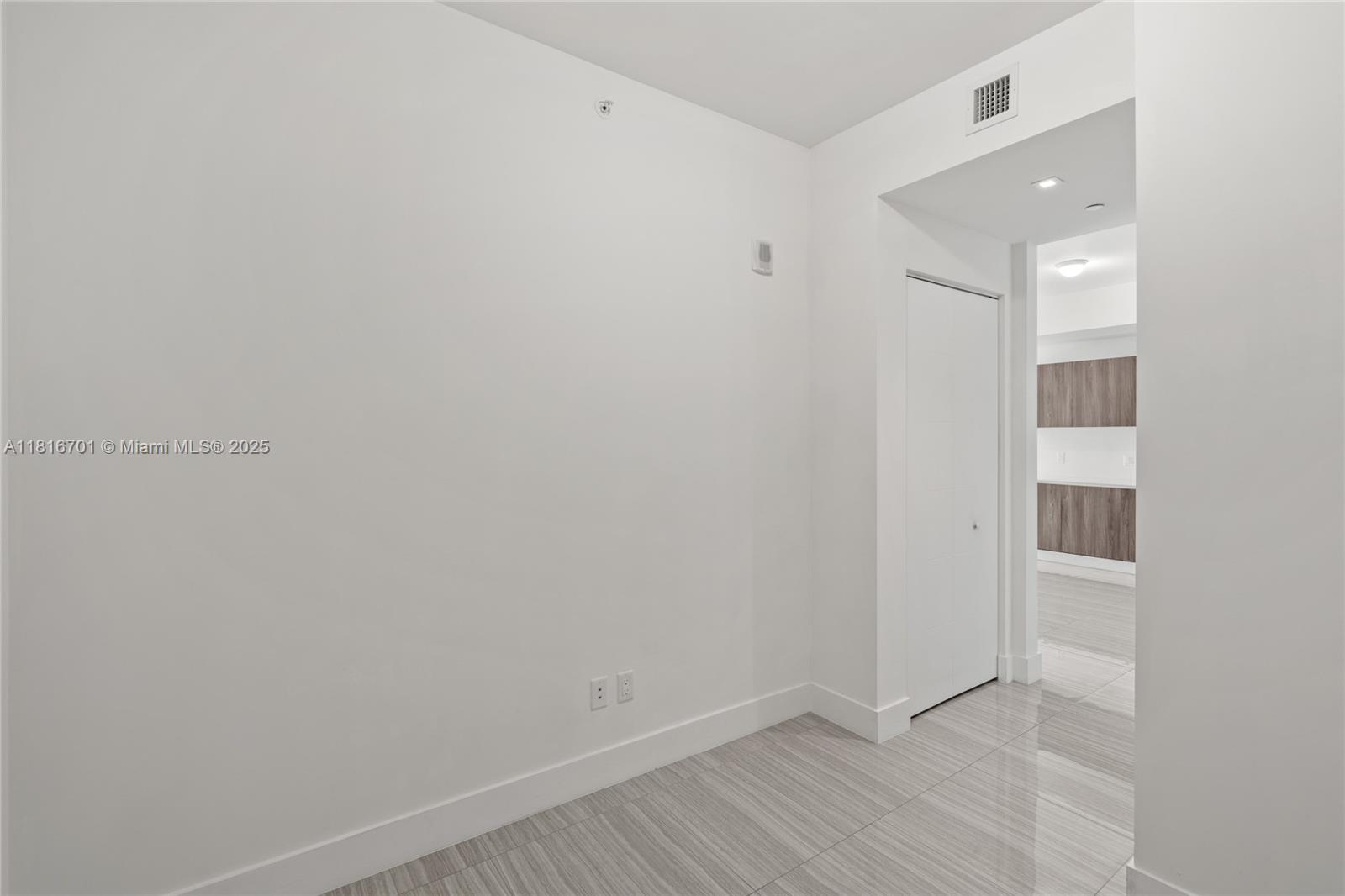 AVENTURA PARKSQUARE - Residential Lease
