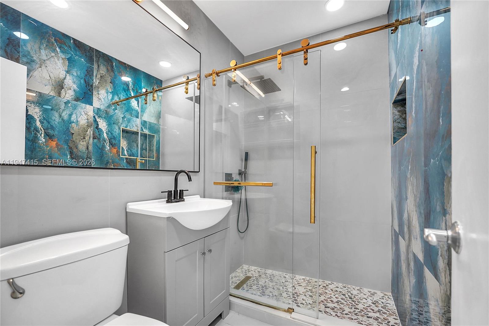 LOOK HOMESITES NO 2 - Residential