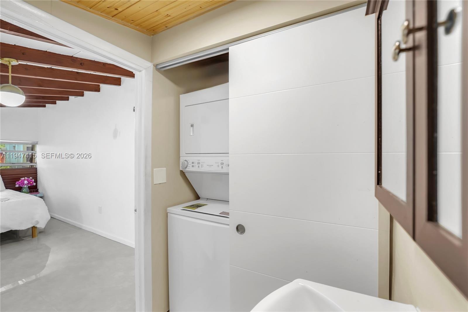 LOOK HOMESITES NO 2 - Residential