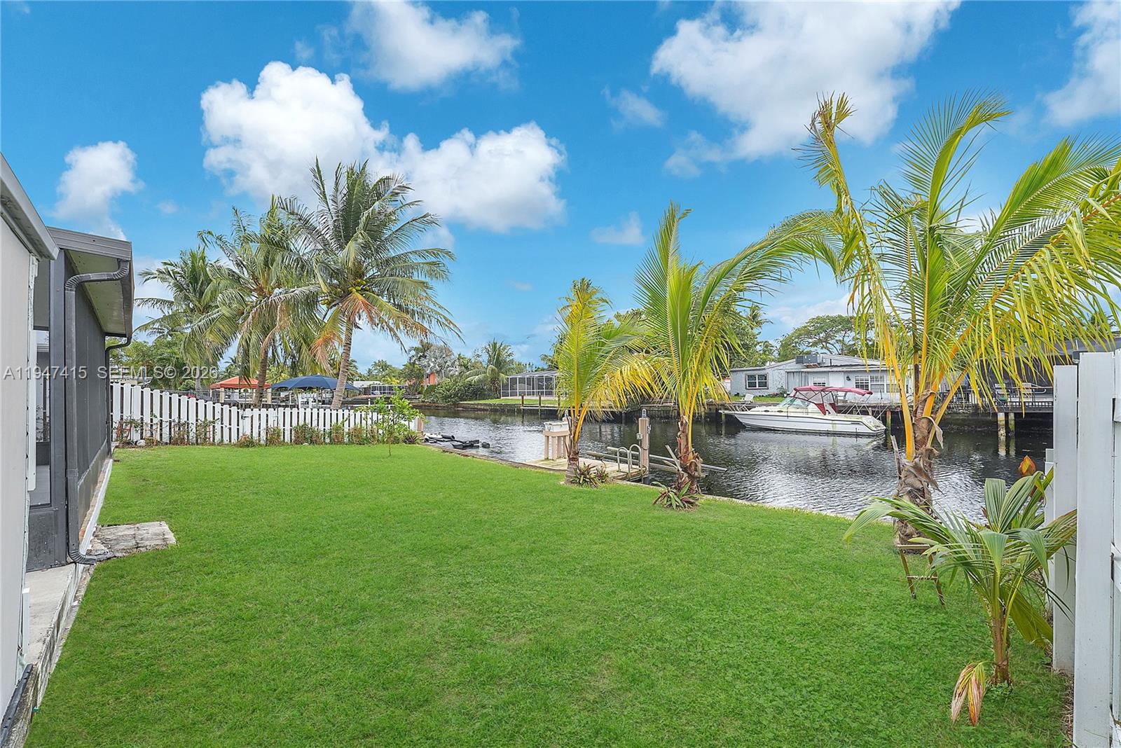 LOOK HOMESITES NO 2 - Residential