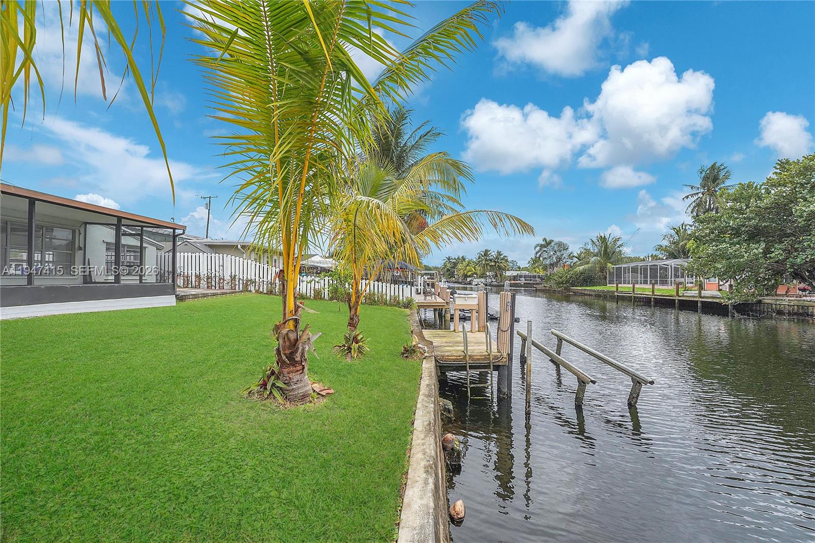 LOOK HOMESITES NO 2 - Residential