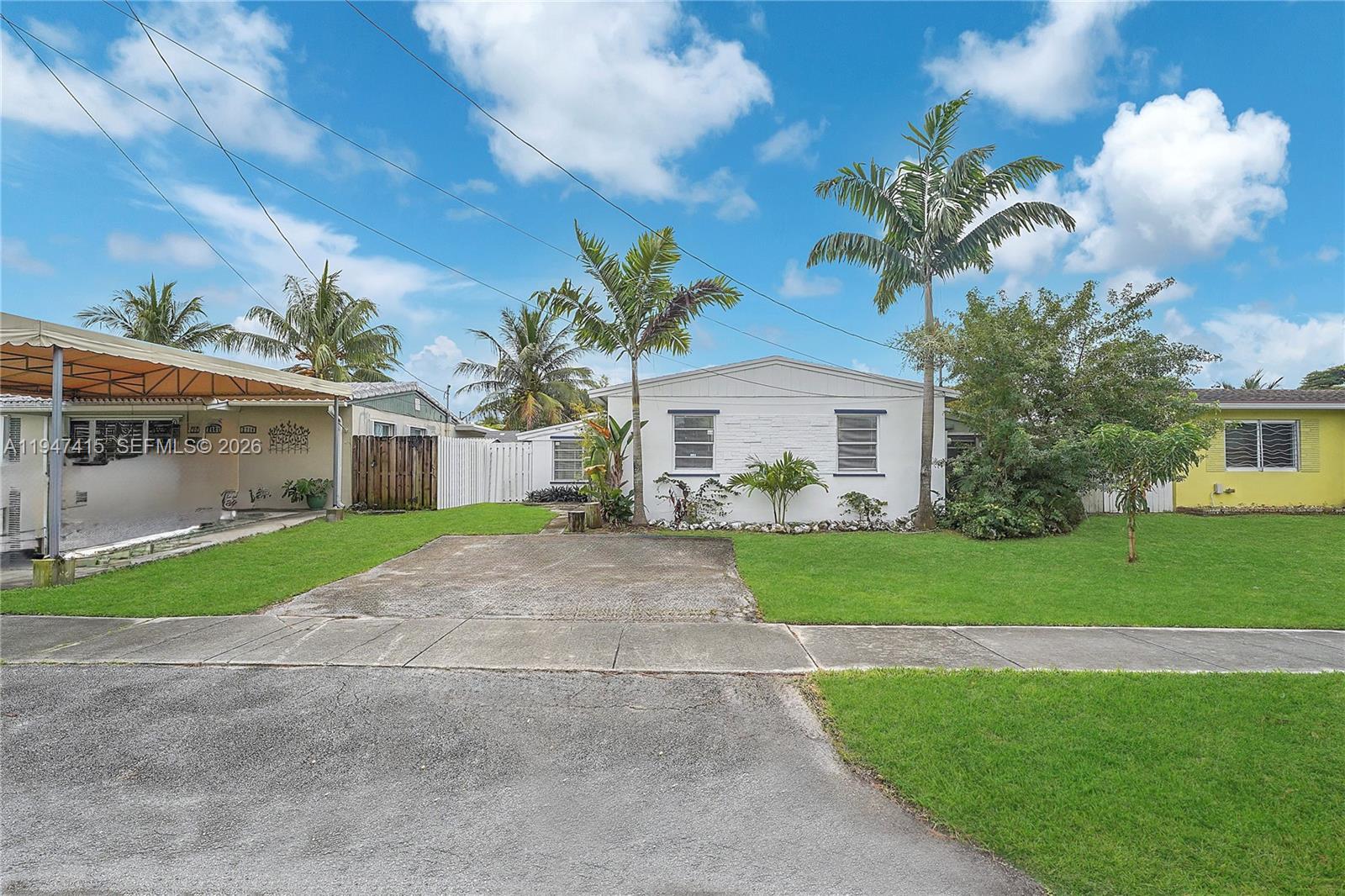 LOOK HOMESITES NO 2 - Residential