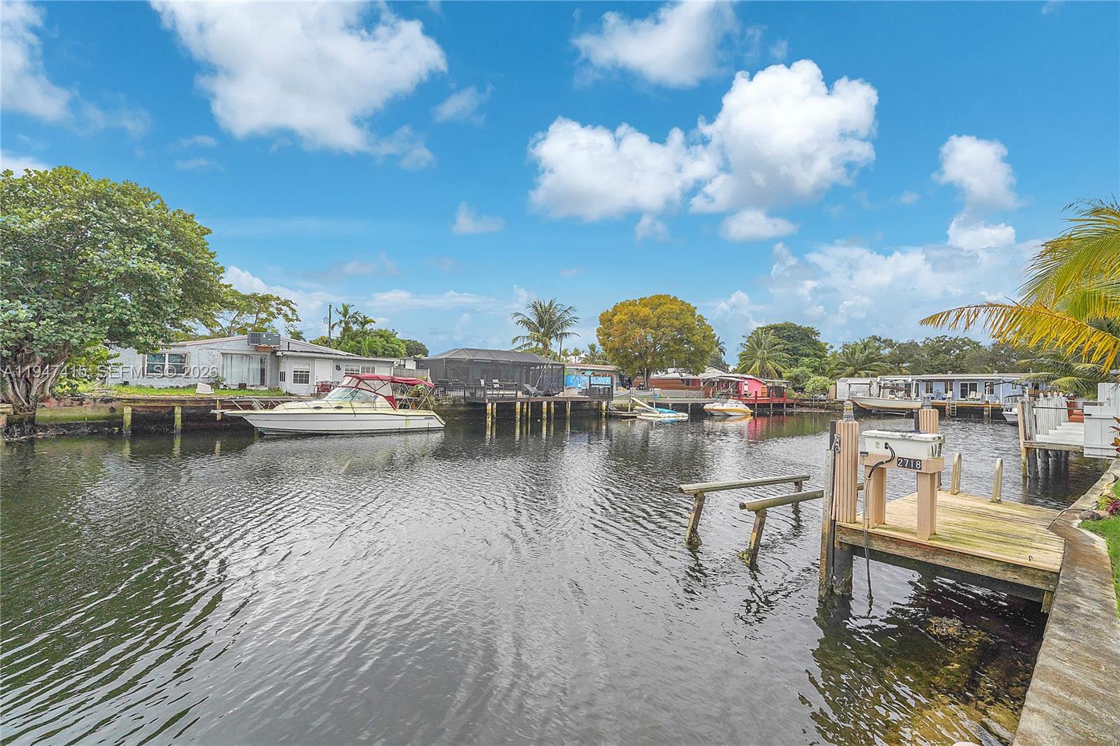 LOOK HOMESITES NO 2 - Residential