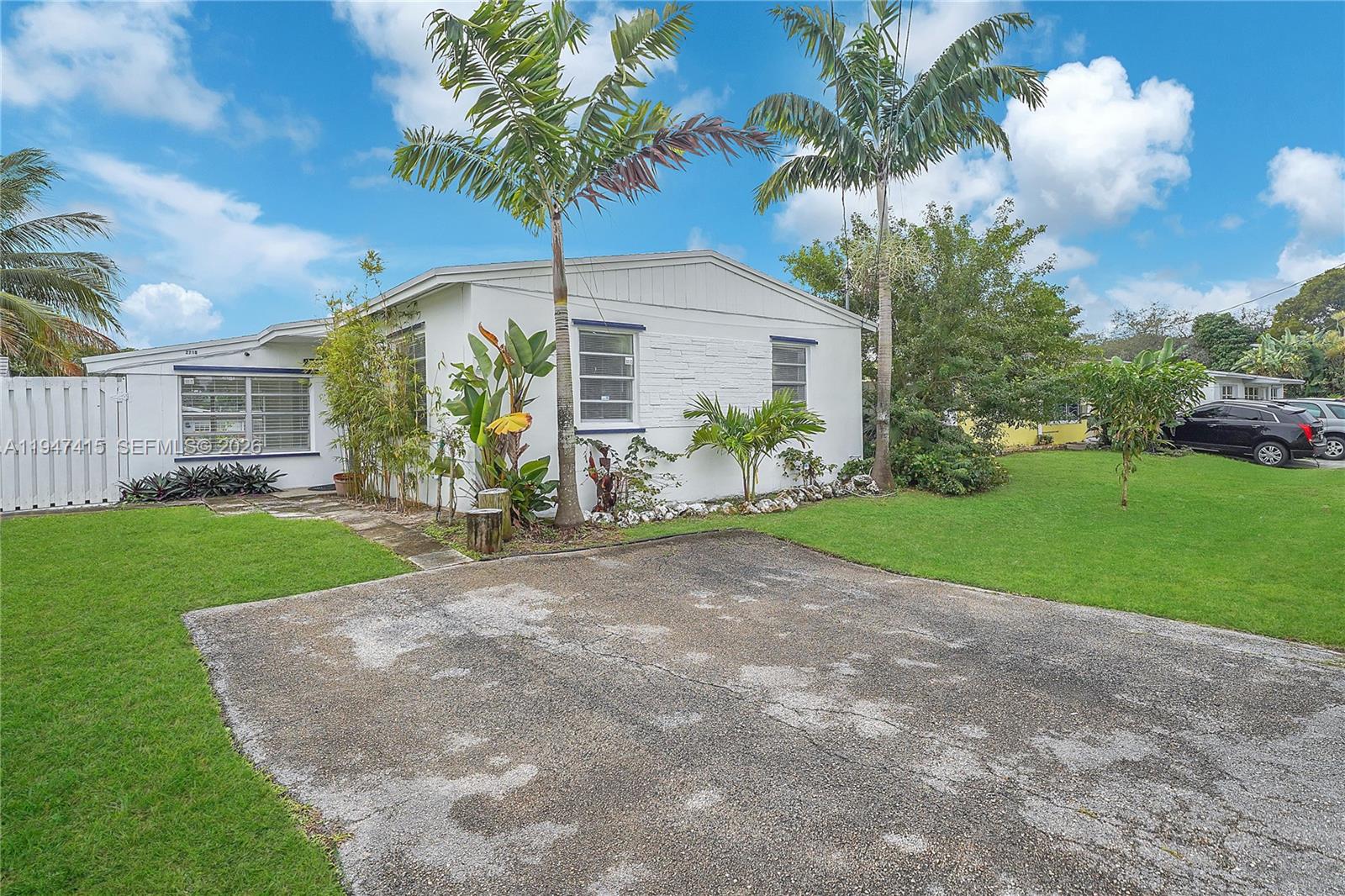 LOOK HOMESITES NO 2 - Residential