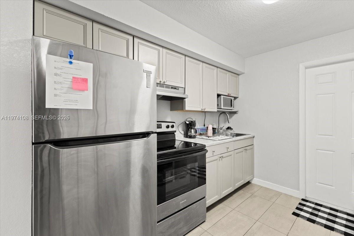 CROISSANT PARK RIVER SEC - Residential Income