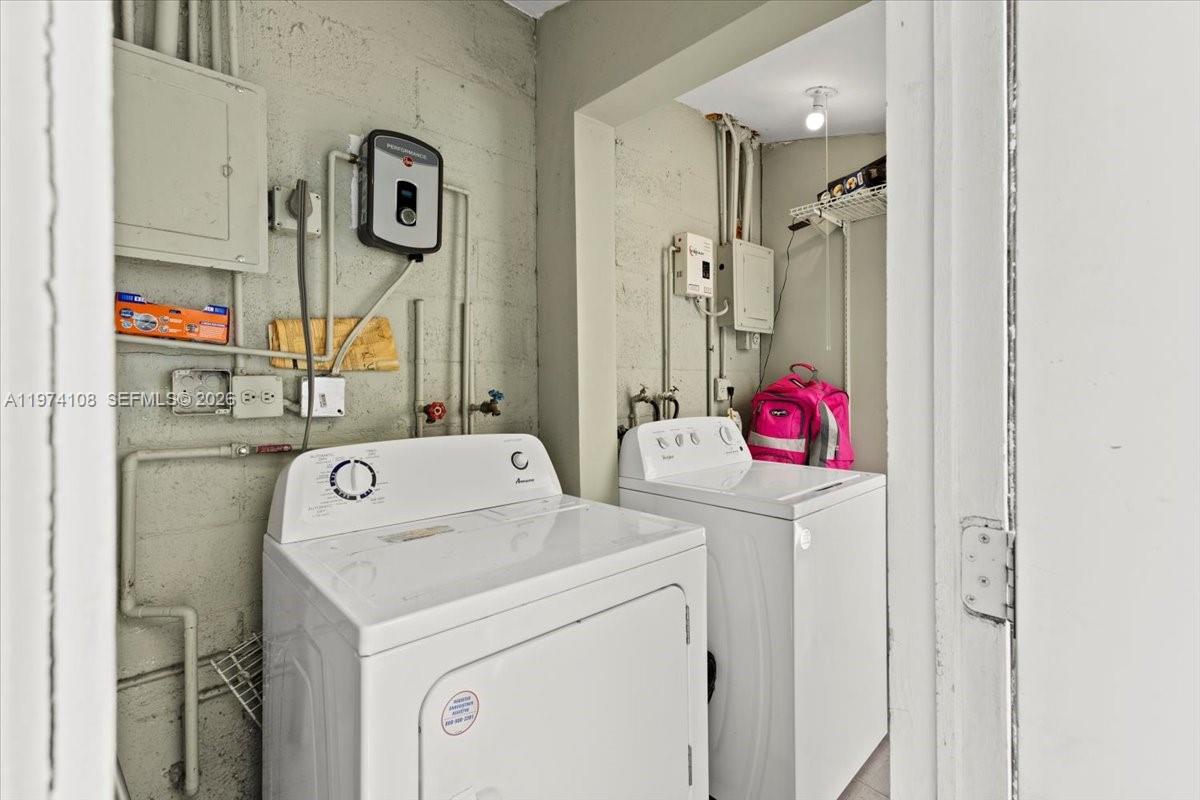 CROISSANT PARK RIVER SEC - Residential Income