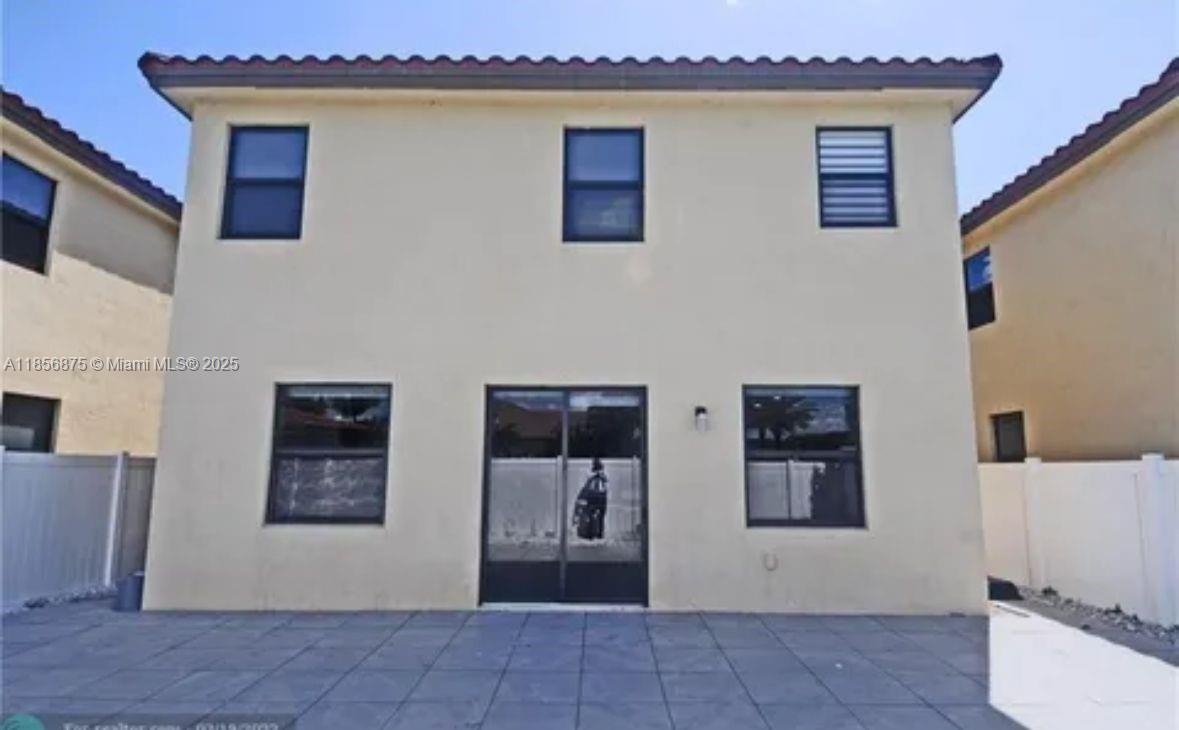 BELLAGIO - Residential Lease