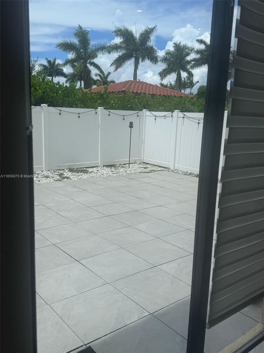 BELLAGIO - Residential Lease