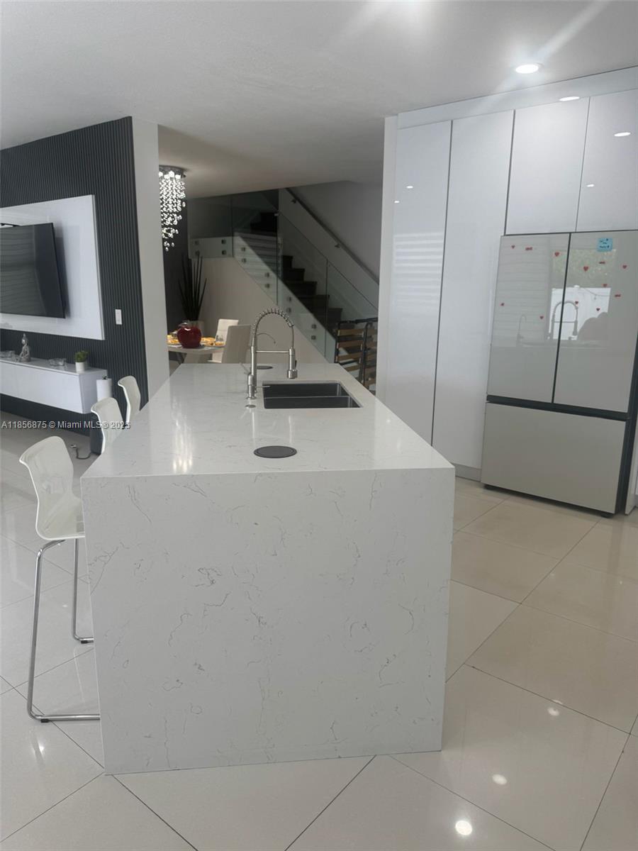 BELLAGIO - Residential Lease