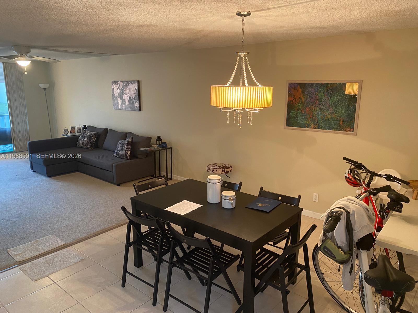 HOLLYBROOK GOLF - Residential Lease