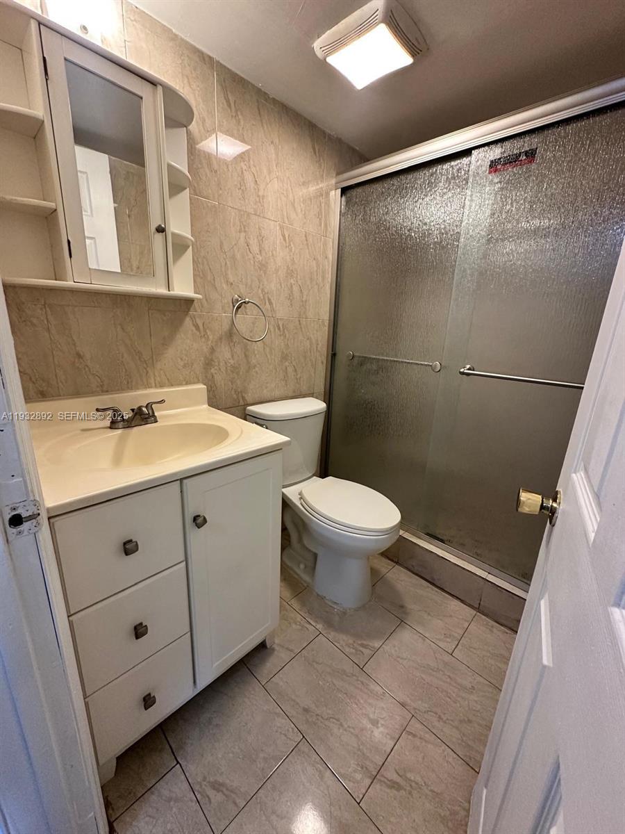 PORT SUB - Residential Lease