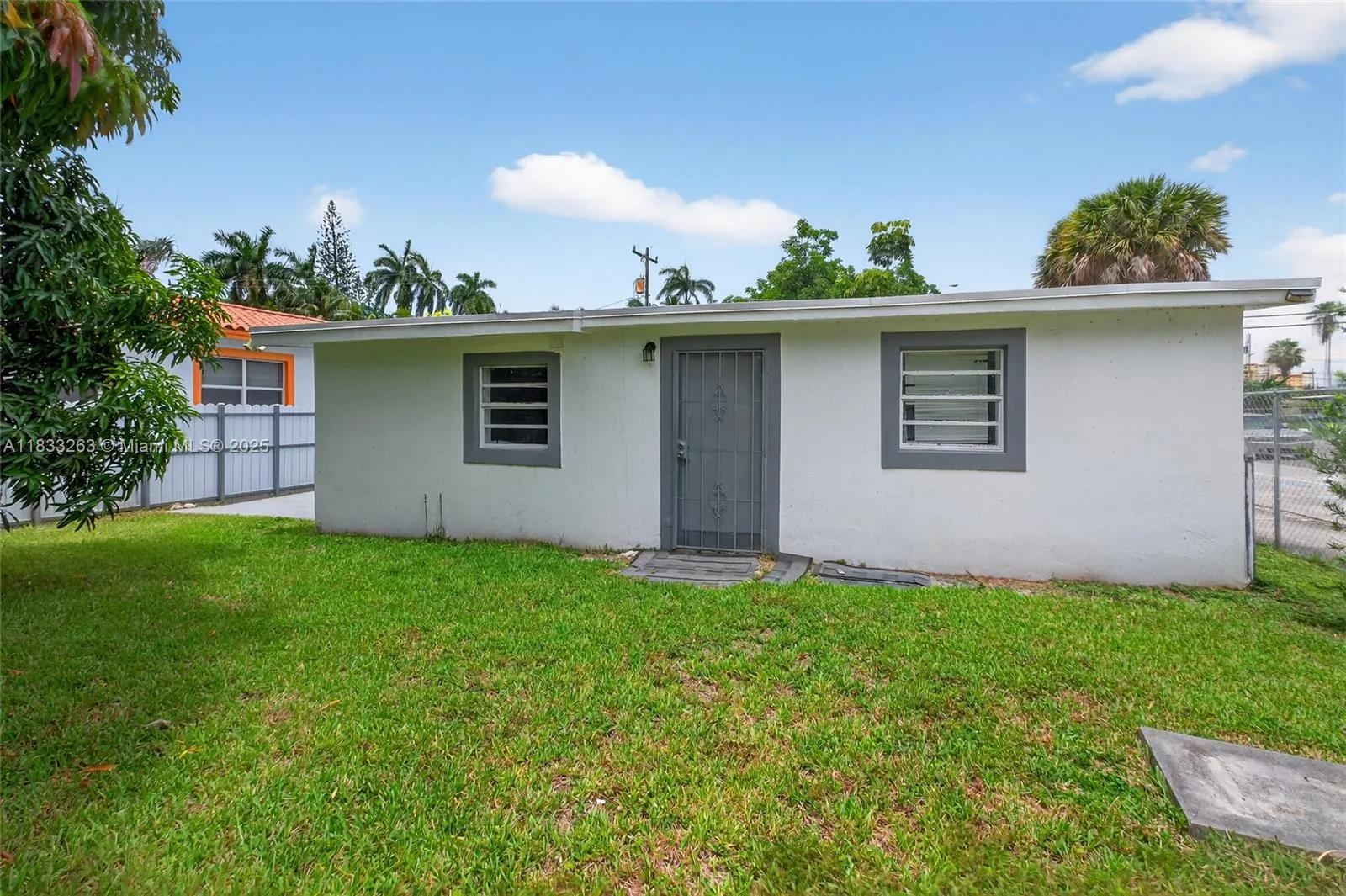 Miami, Florida 33150, United States, 4 Bedrooms Bedrooms, ,2 BathroomsBathrooms,Residential,Active,164644