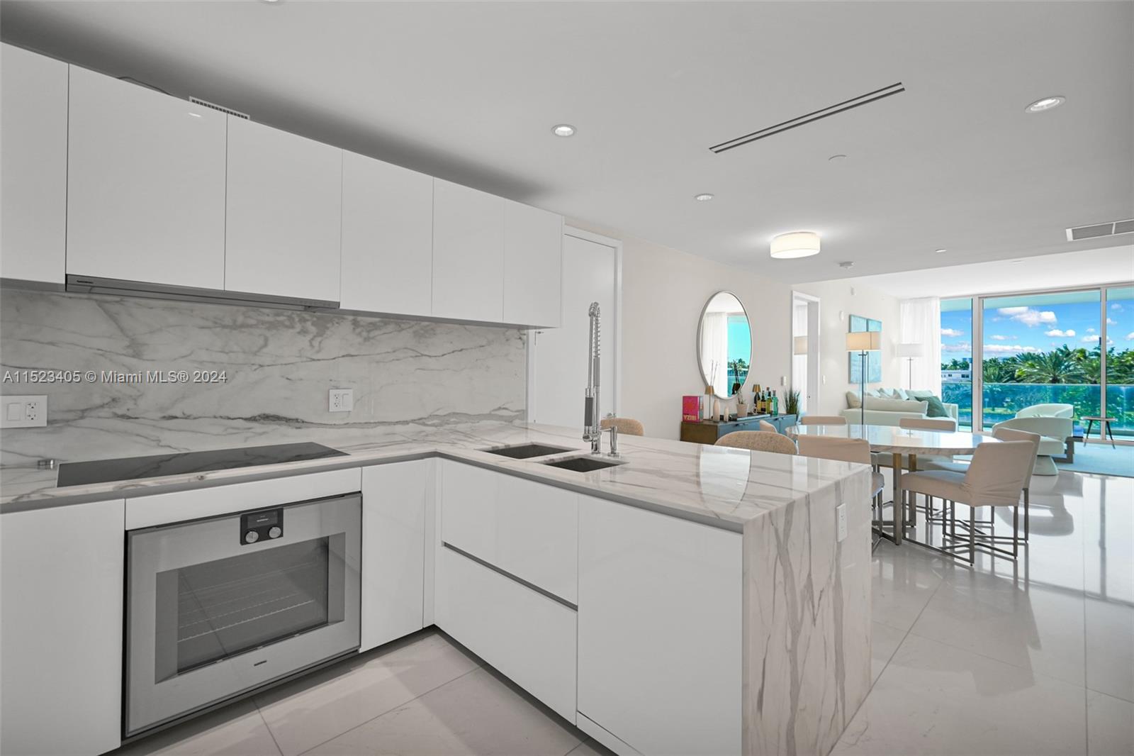 OCEANA BAL HARBOUR CONDO - Residential