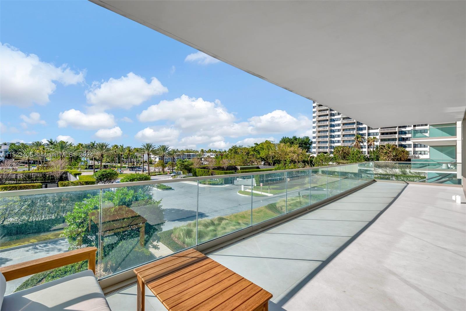 OCEANA BAL HARBOUR CONDO - Residential