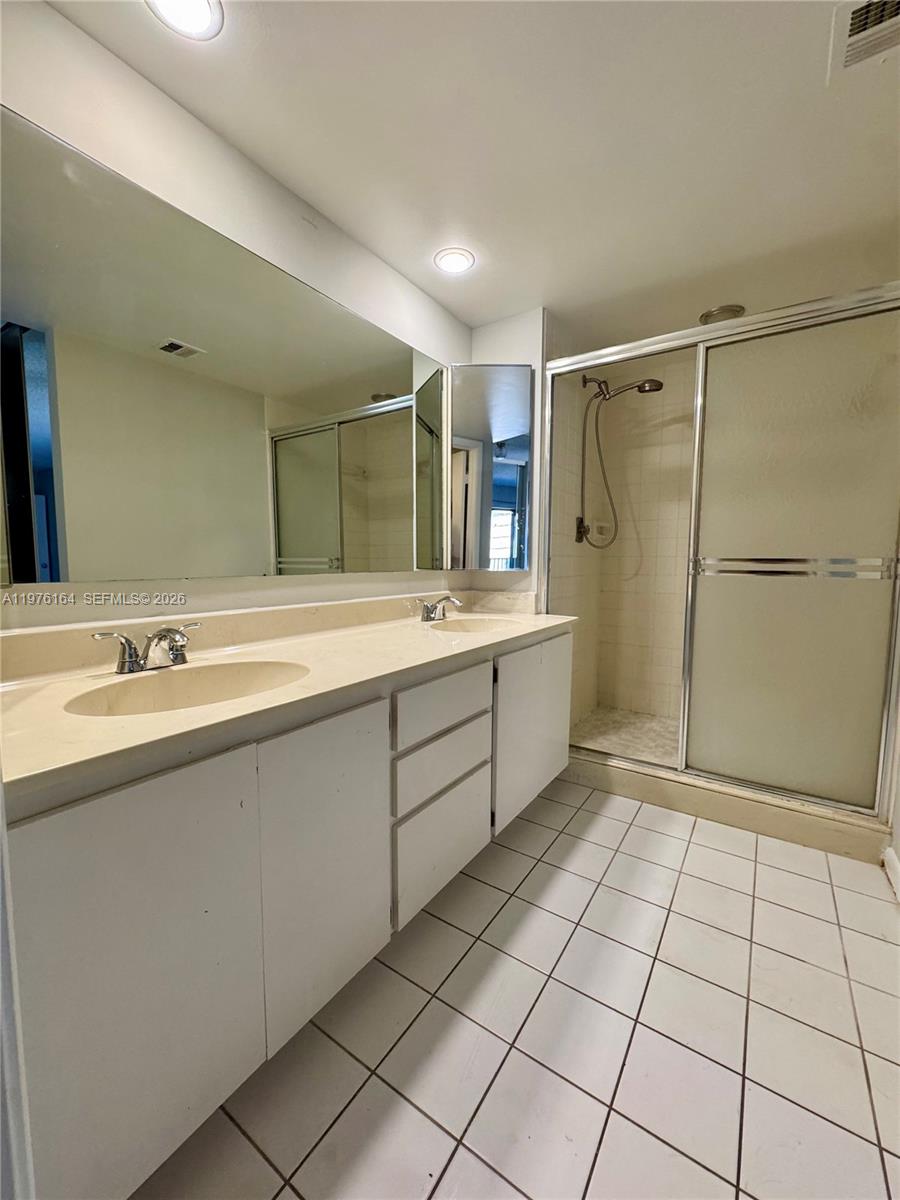 PINE ISLAND RIDGE SECTION - Residential Lease