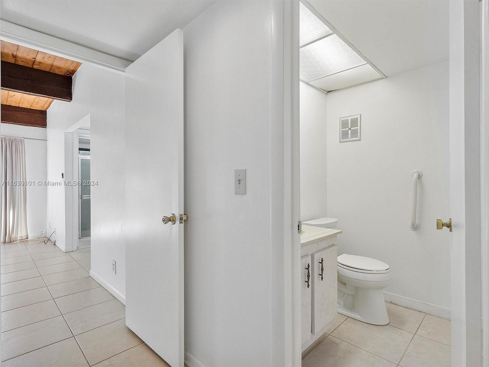 MAJESTIC VIEW CONDO - Residential