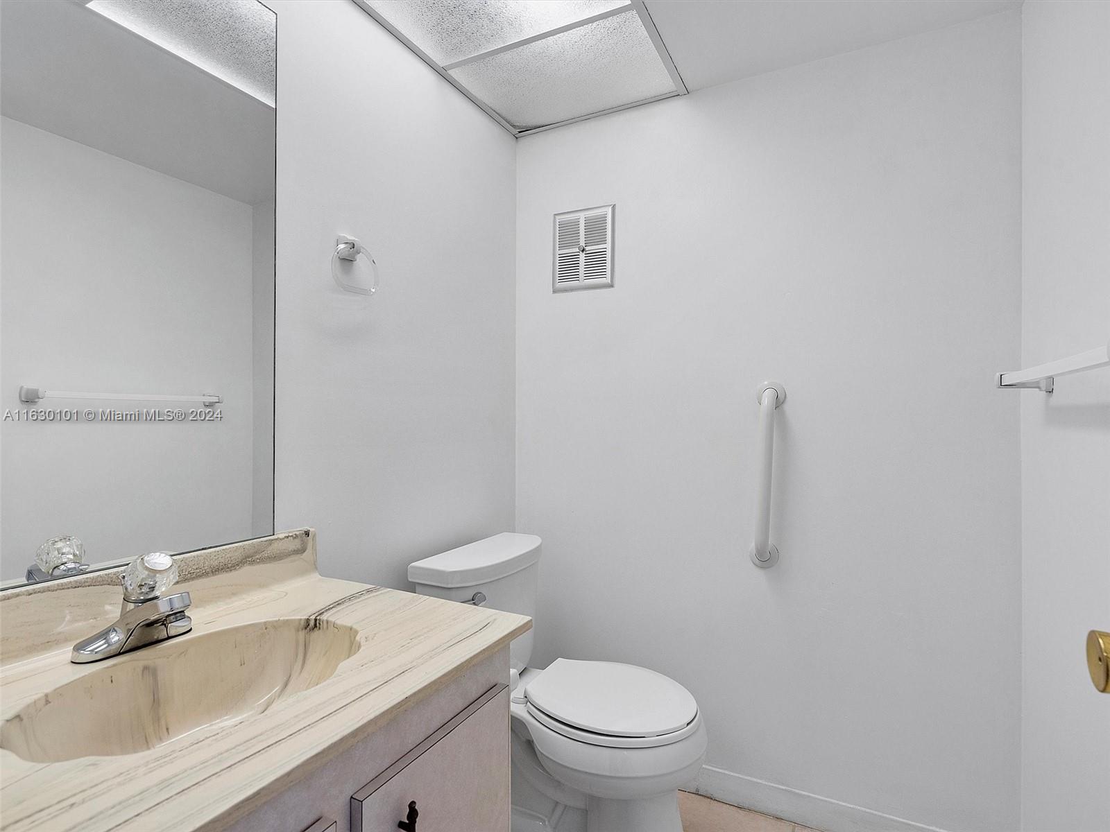 MAJESTIC VIEW CONDO - Residential